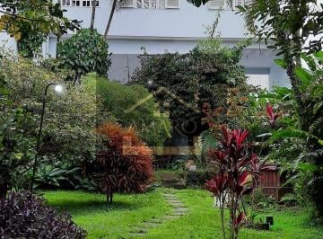 zrk8jji2odm3ntc0ztm4njaz_md · Casa Assobradada,Campestre,com espaço gourmet,