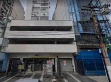 e285b00ab3cf3af42e03032d1ee843e9da5d2f9e · Ampla sala com 2 vagas no Centro