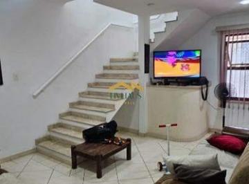 Casa · 217m² · 3 Quartos · 2 Vagas · Sobrado à venda em Sorocaba SP - 04 dormitórios , do lado do COOP da zona Leste, travessa da Av. São
