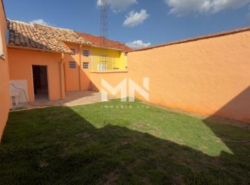 Casa · 76m² · Casa à venda em Itu, Centro - 3 Salas, Quintal e Financiamento Disponível
