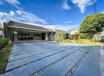 f547239d25066c17246ffa00727d42731f7eae36 · Casa com 3 dormitórios sendo 2 suítes à venda, 336 m² por R$ 2.500.000 - Condomínio Residencial Arco