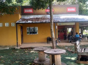 Comercial · 130m² · Quiosque no Setor de Carga 