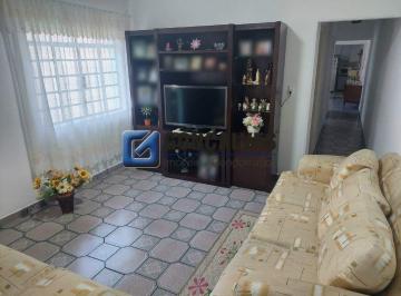 Casa · 240m² · 2 Quartos · 4 Vagas · Casa à venda em Santa Paula, São Caetano do Sul – 240 m², 2 quartos, 4 vagas
