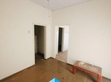 Casa · 119m² · 3 Quartos · 4 Vagas · Casa à venda na Vila Esteves - R$ 369 mil