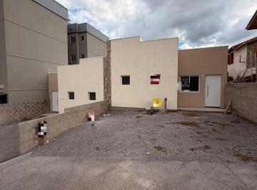 Casa · 93m² · 3 Quartos · 2 Vagas · 
                                Casa à venda no bairro Nossa Senhora das Graças 
                  