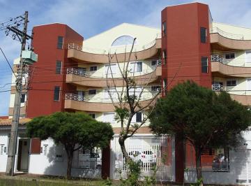 Apartamento · 75m² · 2 Quartos · 1 Vaga · Próximo à Miguel Petroni, na entrada do Bairro Santa Marta.