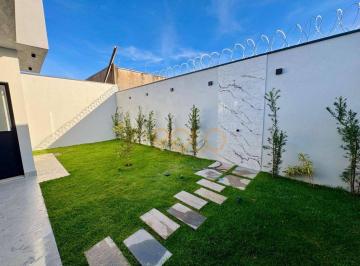 3fa8473227c005c00c91466b359f4757453eed9b · Casa à venda no bairro Jardim Botânico em Uberlândia