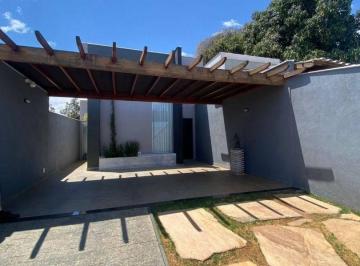 03e99212f11217fa9cd29aecfd585b5ebf466924 · Casa com 3 dormitórios à venda, 93 m² por R$ 850.000 - Ovídeo Guerra - Lagoa Santa/MG