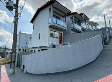Casa · 79m² · 2 Quartos · 1 Vaga · Sobrado à venda no bairro Bela Vista - Palhoça/SC