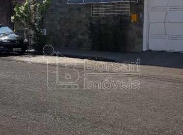 Casa · 2 Quartos · Casa Padrão em Araraquara