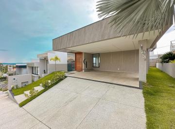 Casa · 185m² · 4 Quartos · 4 Vagas · Casa no Condomínio Villas Park I