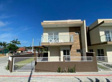 Casa · 102m² · 2 Quartos · Sobrado à venda no bairro Cambiju - Itapoá/SC