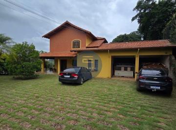 Casa · 647m² · 4 Quartos · 2 Vagas · Casa Refúgio Urbano para venda e locação no Medeiros em Jundiaí