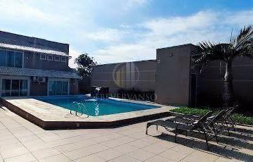 Casa · 480m² · 7 Quartos · 5 Vagas · Sobrado  em Piçarras  -  Guaratuba