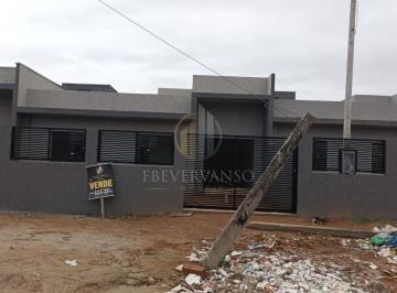Casa · 58m² · 2 Quartos · 1 Vaga · Casa à Venda em Guaratuba: 2 Dormitórios e Suíte