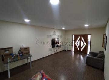 Casa · 175m² · 2 Quartos · 6 Vagas · Oportunidade - Casa - Residencial Parque dos Sinos - Jacareí - 2 Dormitórios - 110m².
