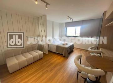 Apartamento · 29m² · 1 Quarto · Flat :  / Residencial / Centro