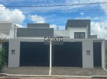 Casa · 82m² · 3 Quartos · 2 Vagas · CASA BAIRRO VERDE VIDA