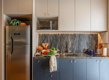 Apartamento · 33m² · 1 Quarto · 1 Vaga · Seu Primeiro Imóvel: Studio Funcional com Rooftop, Piscina e Coworking