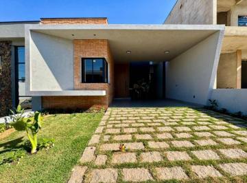 Casa · 142m² · 3 Quartos · 4 Vagas ·
Casa térrea à venda no Condomínio Park Gran Reserve em Indaiatuba-