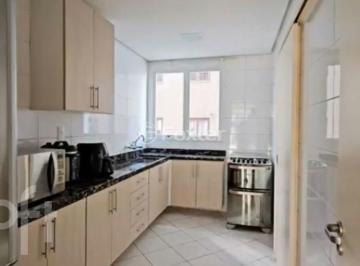 2a92363a · Apartamento, 3 dormitórios, 174 m², em Centro
