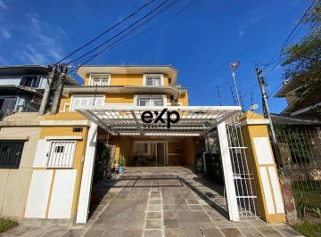 Casa · 183m² · 4 Quartos · 2 Vagas · Casa 4 dormitórios à venda Ipanema Porto Alegre/RS