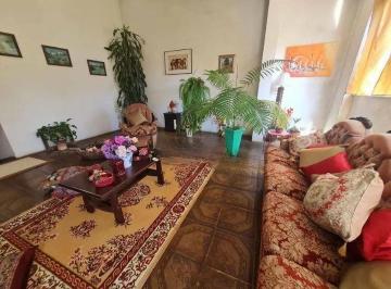 Photo 1 · Chácara / Sobrado com 3 Suítes e 826m² de Terreno à Venda – Riacho Grande | São