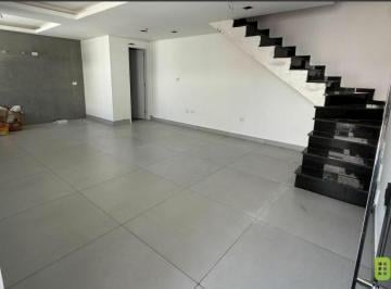 Casa · 83m² · 3 Quartos · 3 Vagas · Um dos pontos mais nobres do bairro Jardim!!