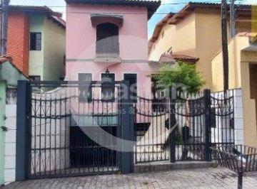 Casa · 244m² · 3 Quartos · 6 Vagas · Sobrado em Vila Prudente