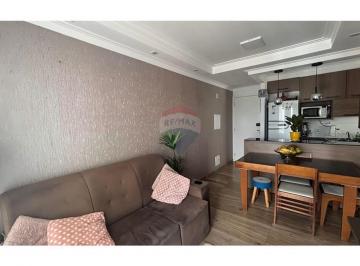Apartamento · 43m² · 2 Quartos · 1 Vaga · Apartamento à Venda – Um charme pronto para morar!