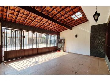 Casa · 199m² · 4 Quartos · 2 Vagas · Sobrado com 4 quartos sendo 1 suíte, 2 vagas , 199m²  - Santo André
