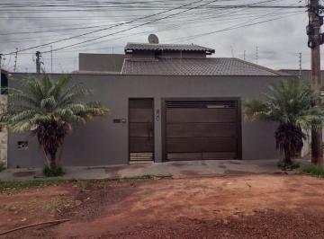 img0 · Casa com 3 Quarto(s) e 3 banheiro(s) para Alugar, 250 m² por R$ 3800 / Mês