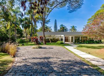 1 · Casa Toda reformada em Lindo Condominio na Chácara Flora