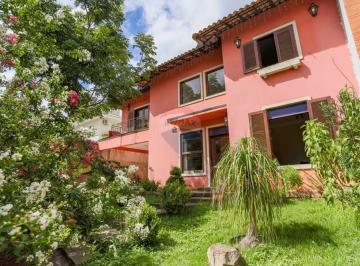 Casa · 188m² · 3 Quartos · 3 Vagas · Encantadora Casa em Condomínio, Sorocaba, SP!