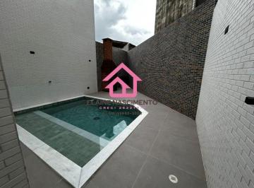 Casa de 3 quartos, Santos · Casa térrea com piscina no bairro Aparecida