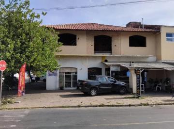 Comercial · 470m² · 8 Quartos · 2 Vagas · PREDIO COM 2 APARTAMENTOS E 5 LOJAS COMERCIAIS BAIRRO FÁTIMA CANOAS