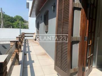 1 · Casa para reforma com 245 m², 6 quartos sendo 3 suítes à venda no bairro Aclimação.