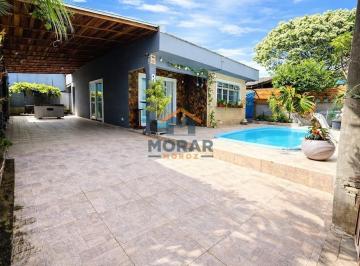 25096872_4.jpg · Casa com 03 dormitorios, piscina e Área Gourmet