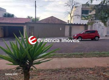 Casa · 180m² · 2 Quartos · 3 Vagas · Casa para Aluguel em Santo André – Vila Floresta | 2 Quartos, 3 Vagas