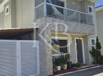 Casa de 2 quartos, Lauro de Freitas · Casa com 108 m² e 2 suítes à venda em Lauro de Freitas