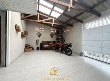 Casa de 3 quartos, São José dos Pinhais · Casa 3 quartos, piscina, churrasqueira, Santo Antônio, São José dos Pinhais/PR