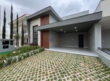 Casa · 250m² · 3 Quartos · 4 Vagas · Casa de Condominio em Aparecidinha - Sorocaba, SP