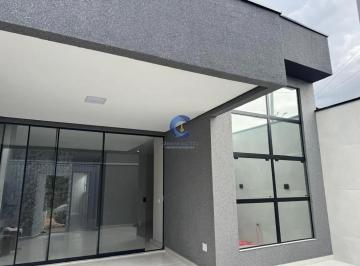 Casa de 3 quartos, Samambaia · Casa com 3 quartos na QR 604 em Samambaia Norte