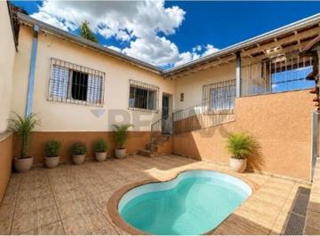 Casa · 212m² · 2 Quartos · 6 Vagas · Casa à Venda Jardim São Lourenço com Edícula e piscina - Bragança Pta/SP