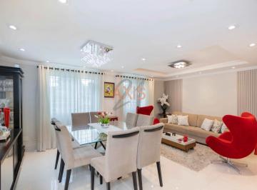 Casa · 173m² · 3 Quartos · 2 Vagas · Casa de 3 Quartos à Venda na Rua Aleksy Guskow | Santa Felicidade Curitiba