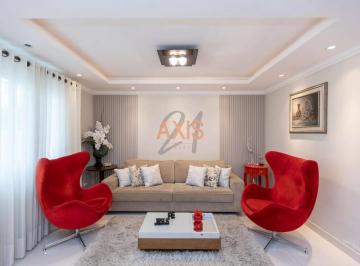 Casa · 173m² · 3 Quartos · 2 Vagas · Casa de 3 Quartos à Venda na Rua Aleksy Guskow | Santa Felicidade Curitiba