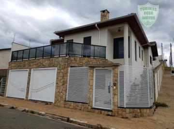 Casa · 175m² · 3 Quartos · 2 Vagas · Casa à venda - em Camanducaia