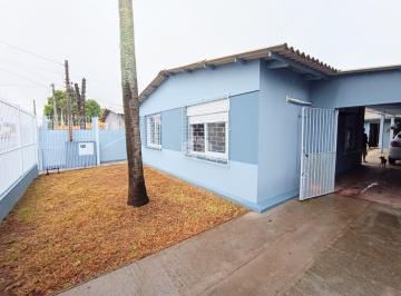Casa · 117m² · 3 Quartos · 42 Vagas · Casa reformada com 2 dormitorios e anexo nos fundos no bairro Harmonia, Canoas