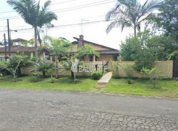 Casa · 280m² · 3 Quartos · 8 Vagas · CASA EM OTIMA LOCALIZAÇAO - LUGAR TRANQUILO