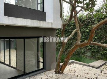 Casa · 460m² · 3 Quartos · 4 Vagas · Alto Padrão!
